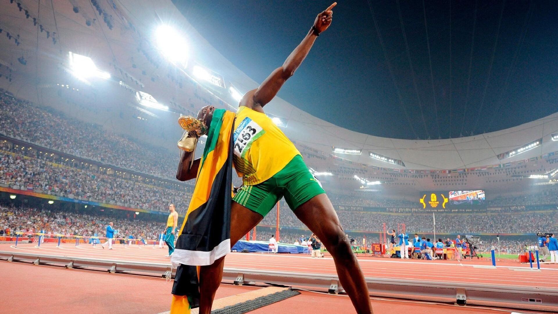 体坛传奇：老将重返赛场，再创辉煌，中国体育老将