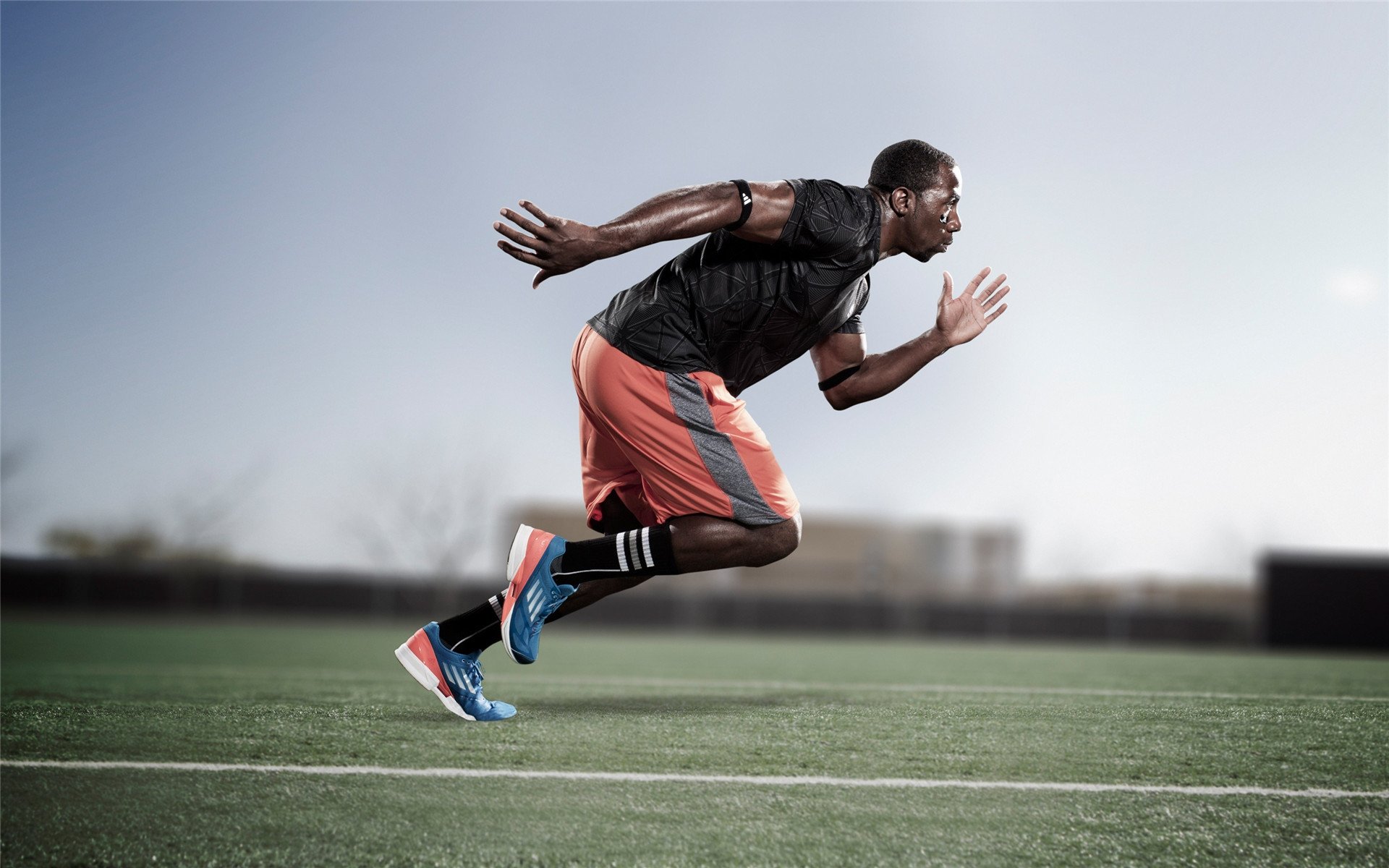 日本队创造多次进球机会，日本进球队员